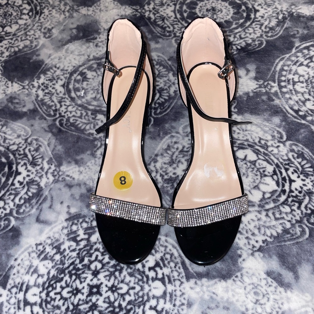 Black wedge heels